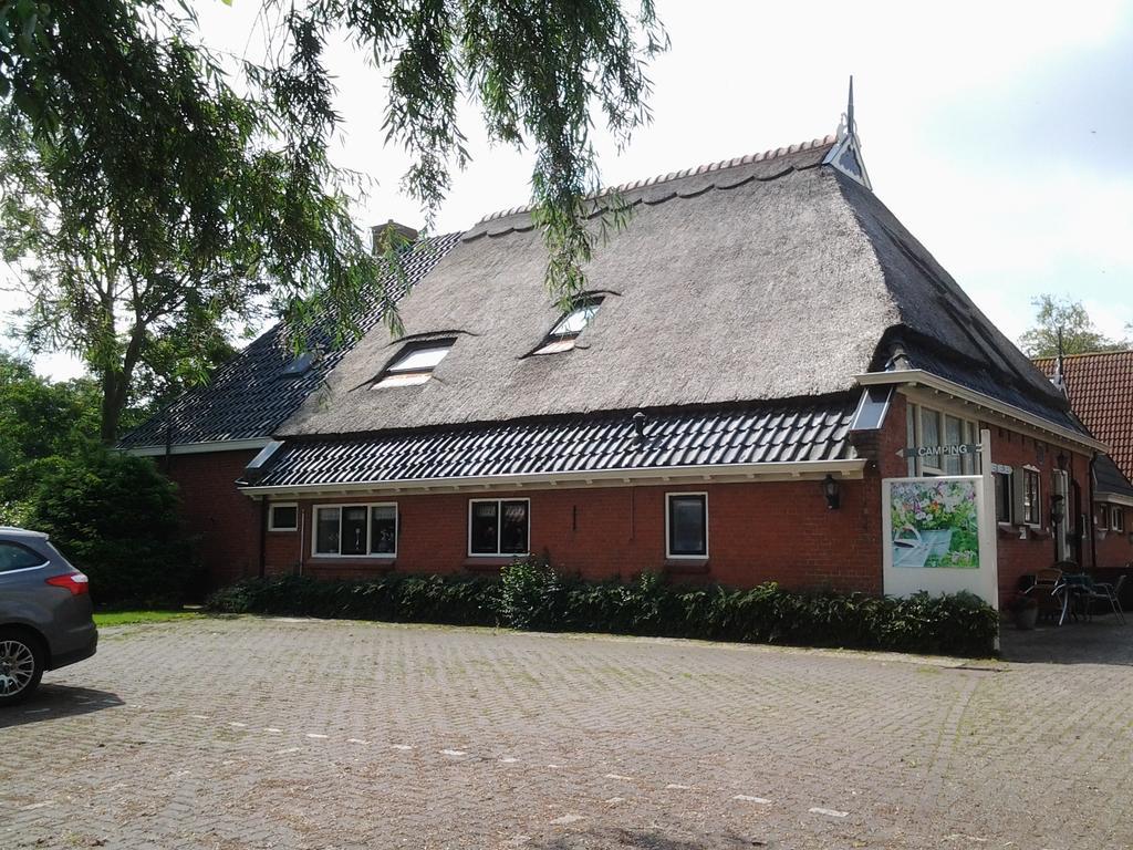 Bed & Breakfast Meinsma Moddergat Eksteriør bilde