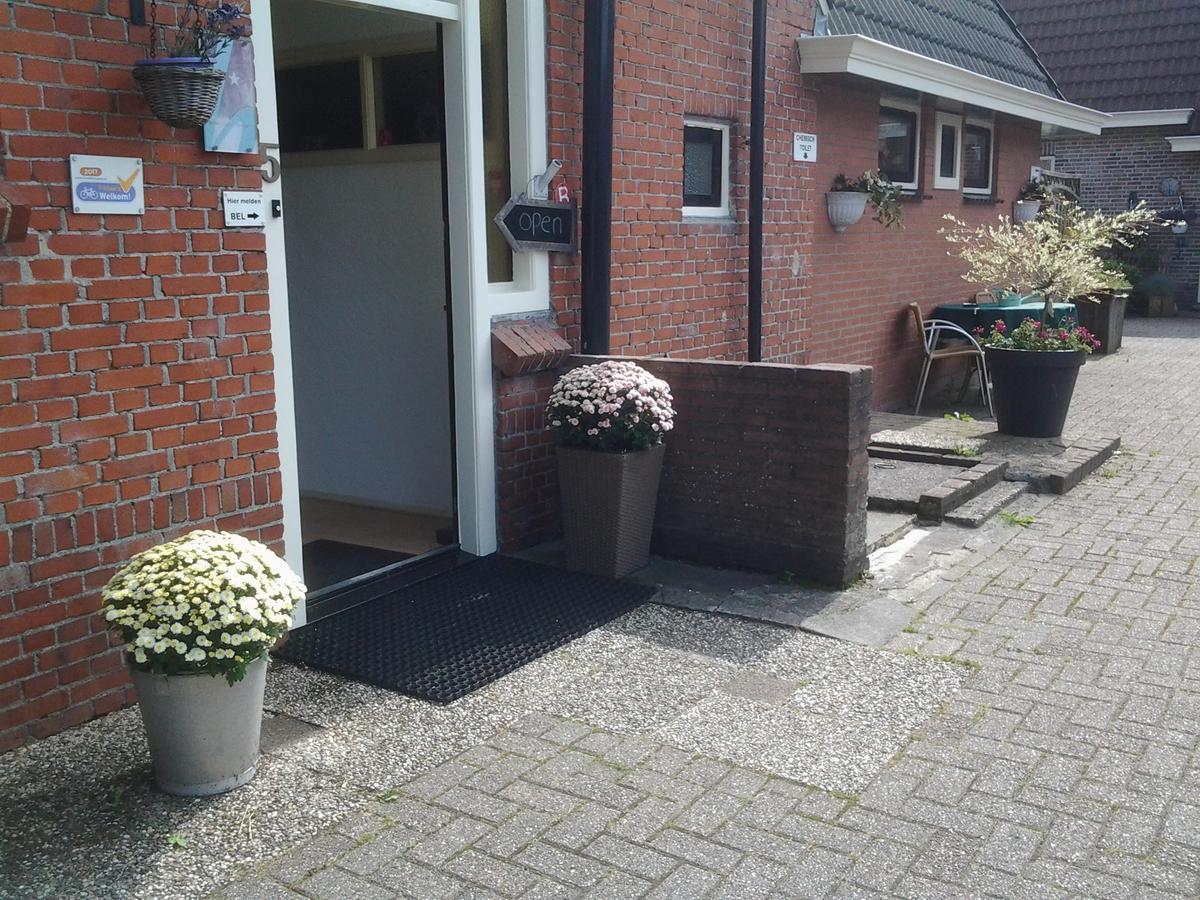 Bed & Breakfast Meinsma Moddergat Eksteriør bilde