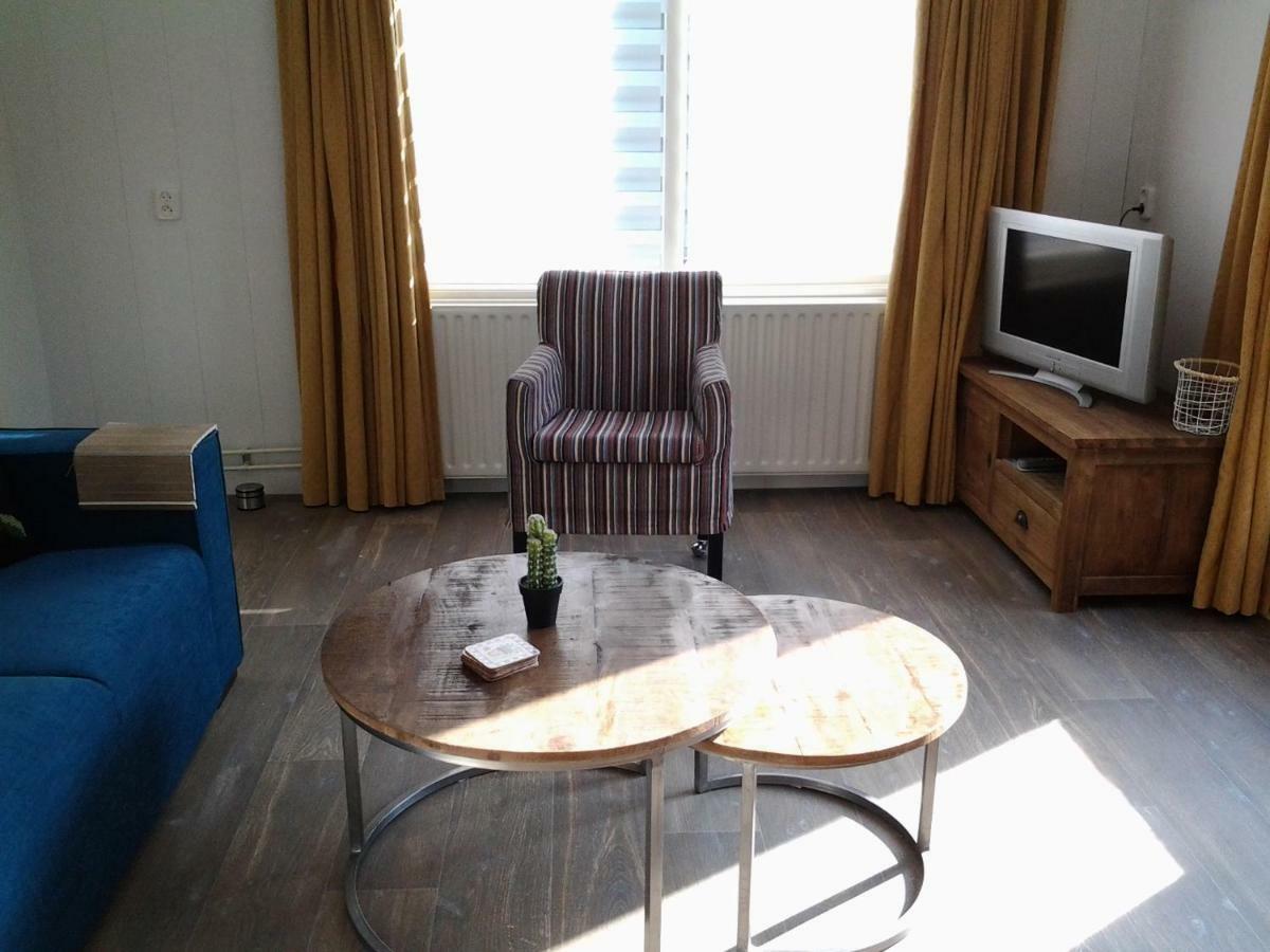 Bed & Breakfast Meinsma Moddergat Eksteriør bilde