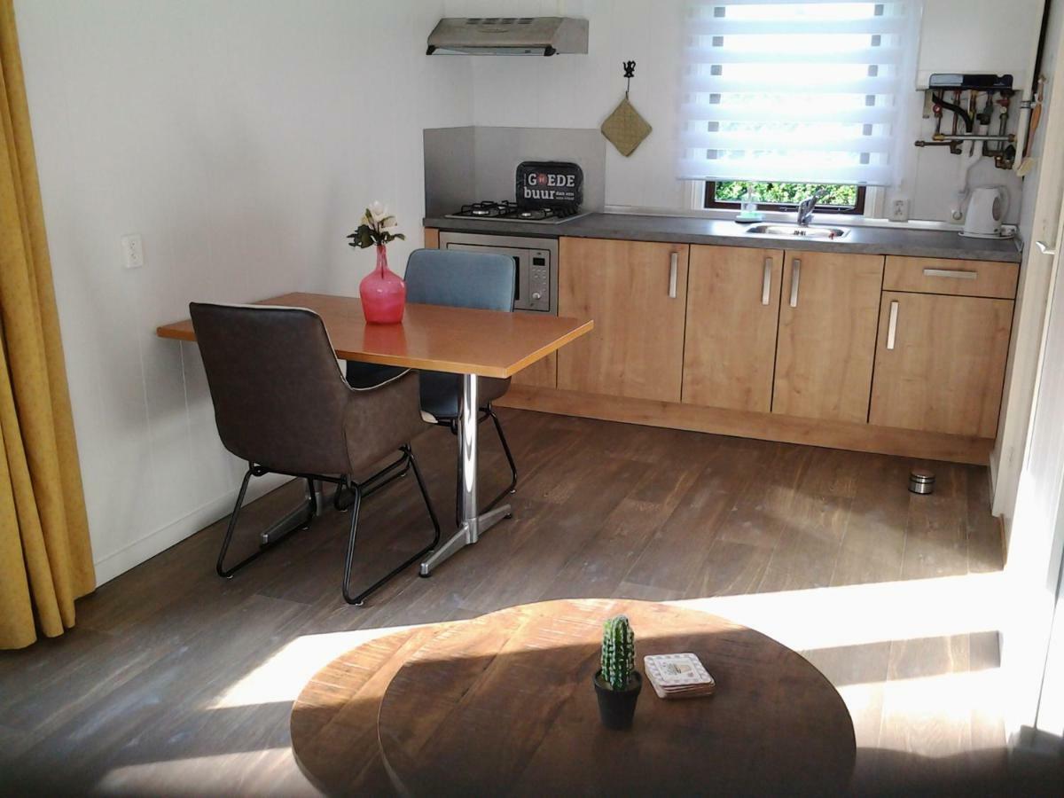 Bed & Breakfast Meinsma Moddergat Eksteriør bilde