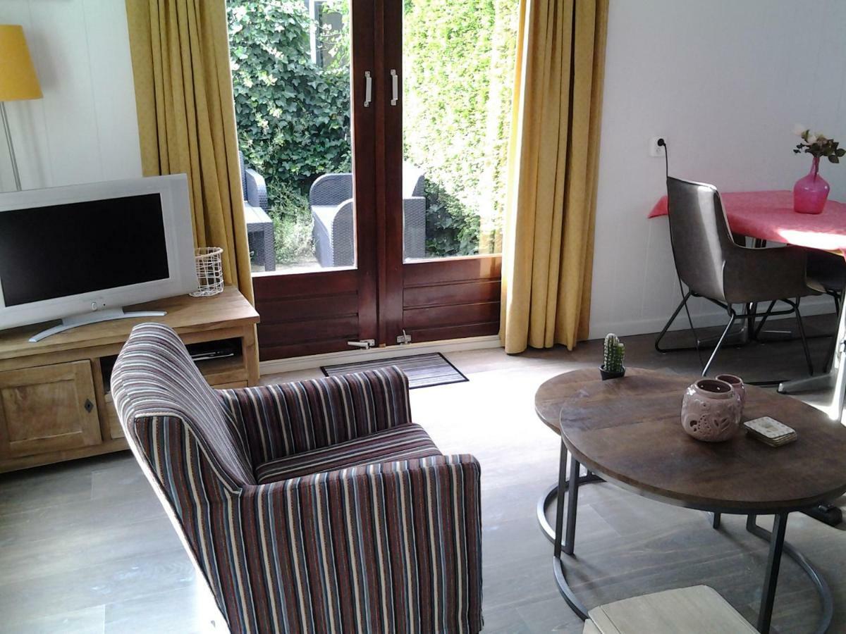 Bed & Breakfast Meinsma Moddergat Eksteriør bilde